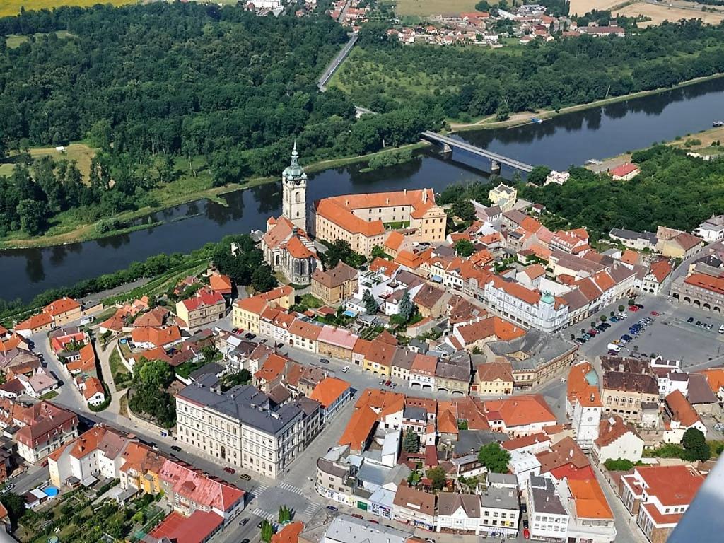 Dum V Podzamci Apartment Mělník Екстериор снимка