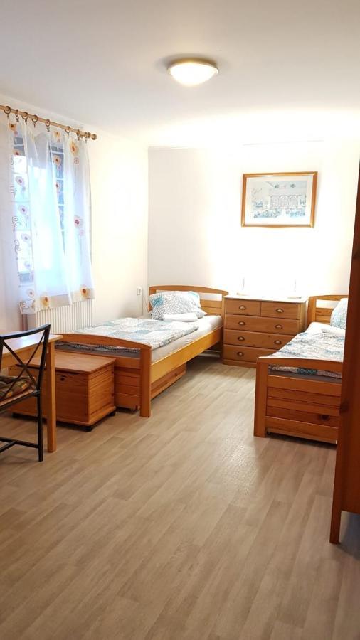 Dum V Podzamci Apartment Mělník Екстериор снимка