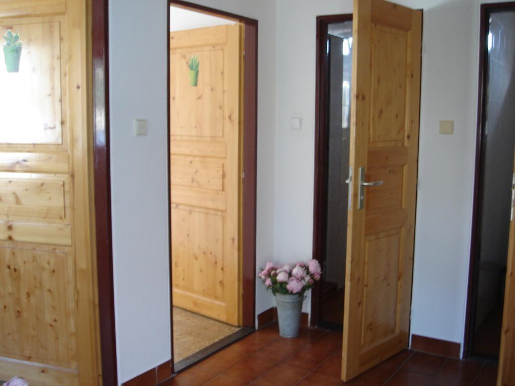 Dum V Podzamci Apartment Mělník Стая снимка