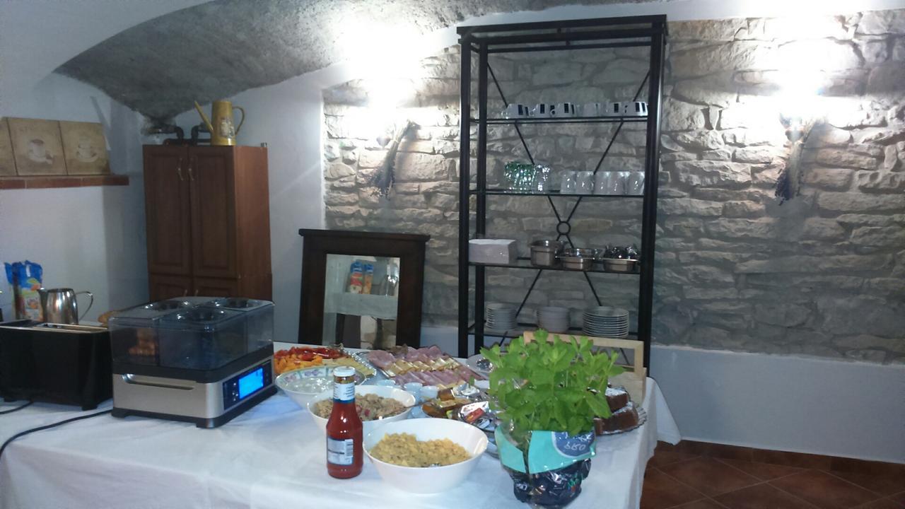 Dum V Podzamci Apartment Mělník Екстериор снимка